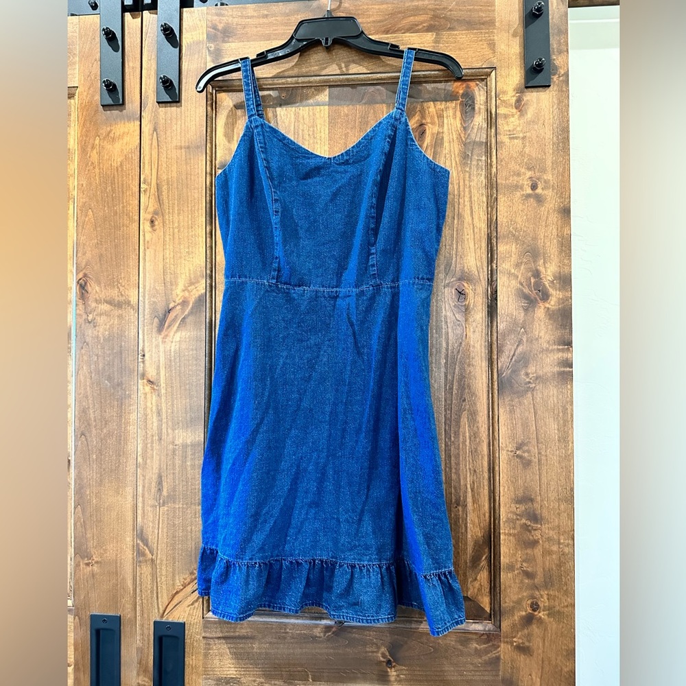 Old Navy Jean sundress. Very comfortable with ruffled bottom.